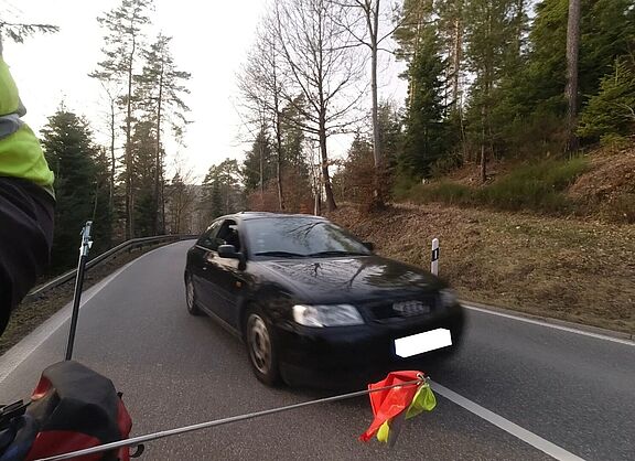 Gefährlicher Überholvorgang